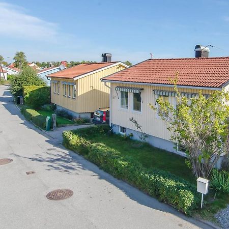 Tallkrogen Romantic House - Upper Or Lower Apartment Stockholm Exterior foto