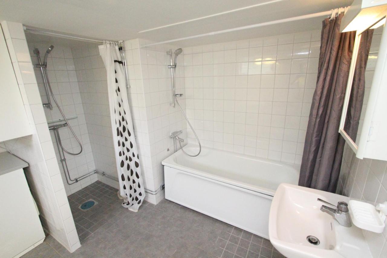 Tallkrogen Romantic House - Upper Or Lower Apartment Stockholm Exterior foto